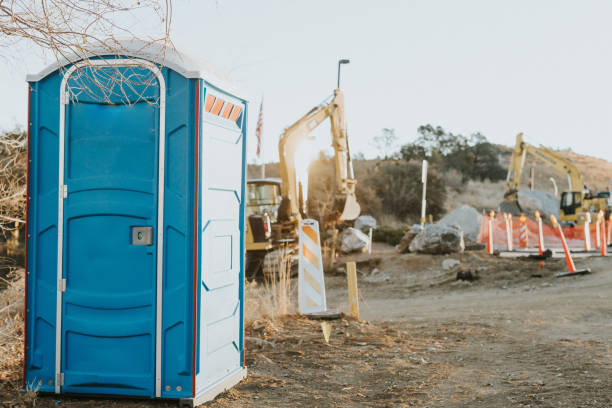 Best Portable restroom trailer rental  in Plantsville, CT