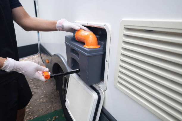 Portable Toilet Options We Offer in Plantsville, CT